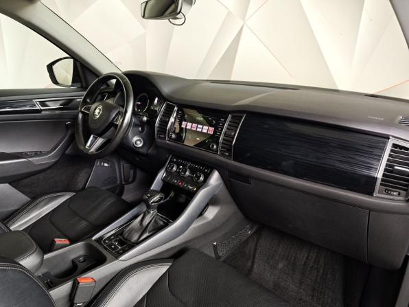 Skoda Kodiaq I с пробегом 2018 года, цена 2 095 000 рублей, 240626 км, внедорожник, Автокод Объявления