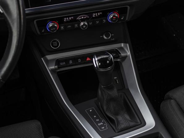 Audi Q3 Sportback II (F3) с пробегом 2020 года, цена 4 098 000 рублей, 45200 км, внедорожник, Автокод Объявления