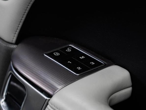 Land Rover Range Rover Sport II с пробегом 2013 года, цена 2 500 000 рублей, 277763 км, внедорожник, Автокод Объявления