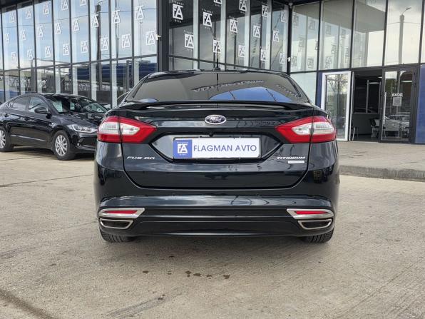 Ford Fusion (North America) II с пробегом 2013 года, цена 1 300 000 рублей, 179000 км, седан, Автокод Объявления