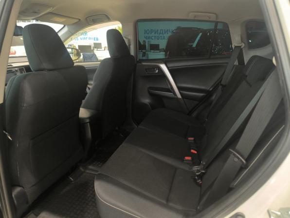 Toyota RAV4 IV (XA40) Рестайлинг с пробегом 2016 года, цена 2 450 000 рублей, 73000 км, внедорожник, Автокод Объявления