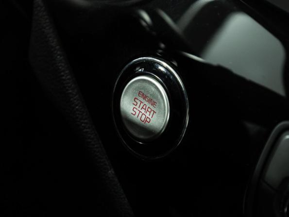 Kia Ceed II Рестайлинг с пробегом 2015 года, цена 1 139 898 рублей, 125244 км, хэтчбек, Автокод Объявления
