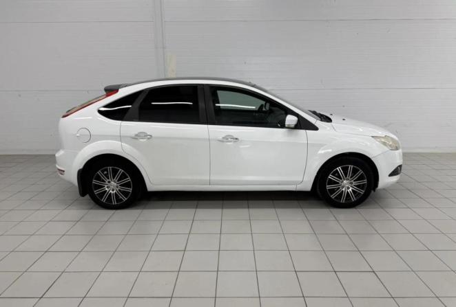 Ford Focus II Рестайлинг с пробегом 2011 года, цена 550 000 рублей, 195933 км, хэтчбек, Автокод Объявления