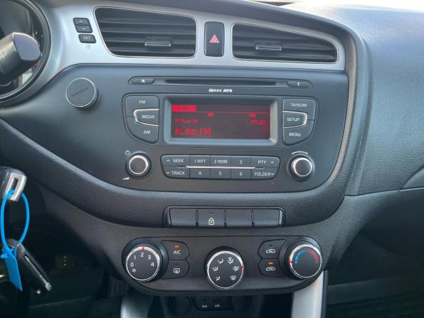 Kia Ceed II с пробегом 2013 года, цена 900 000 рублей, 147000 км, хэтчбек, Автокод Объявления