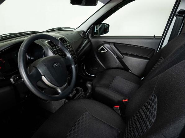 Skoda Octavia II (A5) Рестайлинг с пробегом 2012 года, цена 833 000 рублей, 230000 км, лифтбек, Автокод Объявления