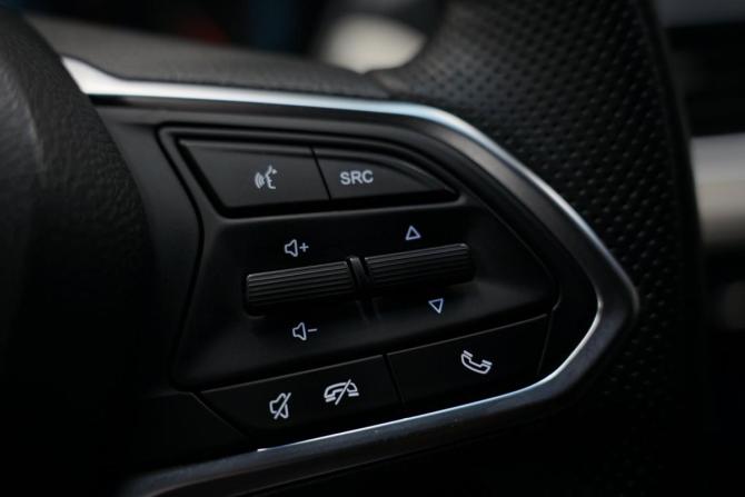 Chevrolet Captiva II с пробегом 2022 года, цена 1 970 000 рублей, 86000 км, внедорожник, Автокод Объявления