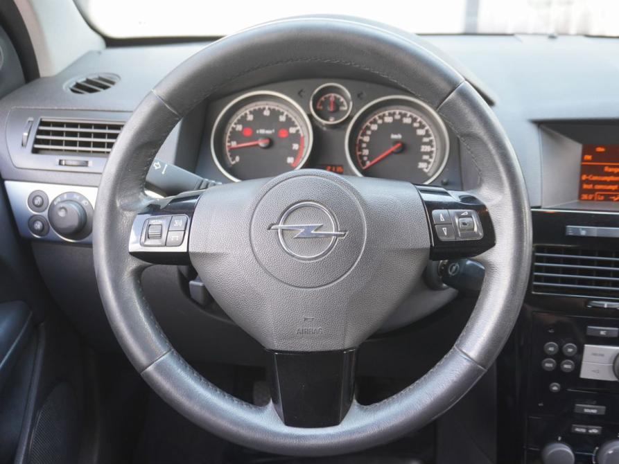 Opel Astra H Рестайлинг Москва  - изображение 11