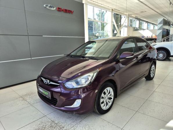 Hyundai Solaris I с пробегом 2012 года, цена 749 000 рублей, 229386 км, седан, Автокод Объявления