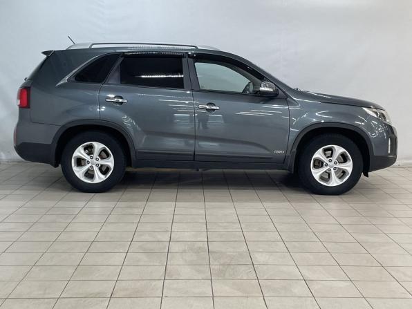 Kia Sorento II Рестайлинг с пробегом 2013 года, цена 1 699 000 рублей, 195179 км, внедорожник, Автокод Объявления
