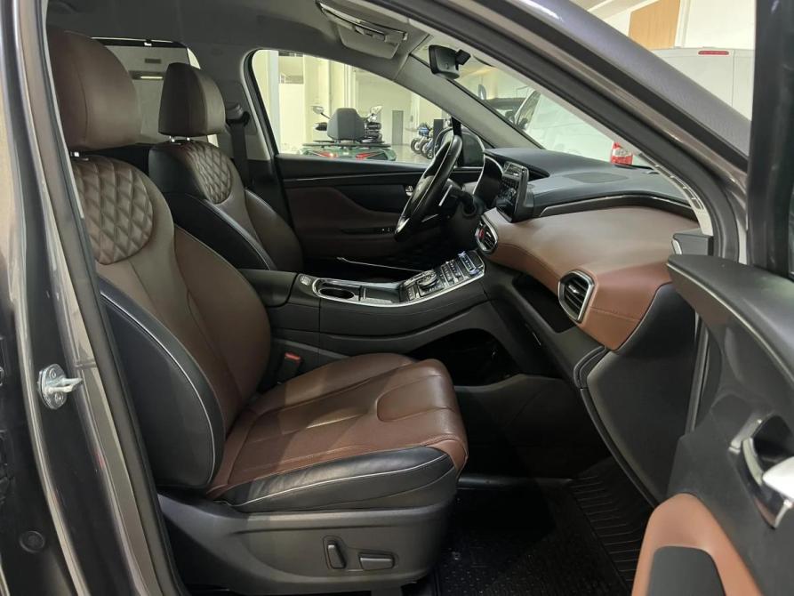 Hyundai Santa Fe IV Рестайлинг Москва  - изображение 4