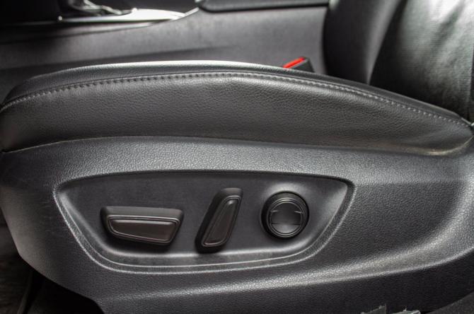 Toyota Camry VIII (XV70) Рестайлинг с пробегом 2021 года, цена 3 609 000 рублей, 71000 км, седан, Автокод Объявления