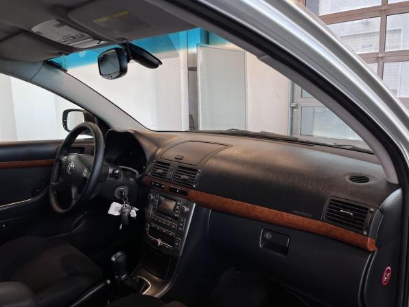 Toyota Avensis II Рестайлинг с пробегом 2008 года, цена 680 000 рублей, 392679 км, седан, Автокод Объявления