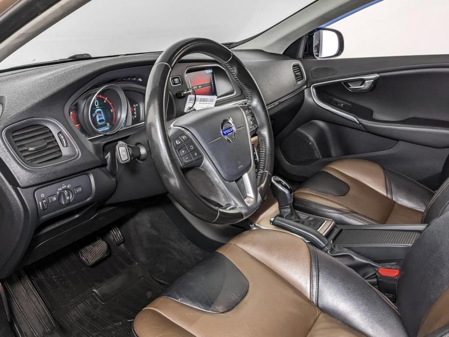 Volvo V40 II Москва  - изображение 16