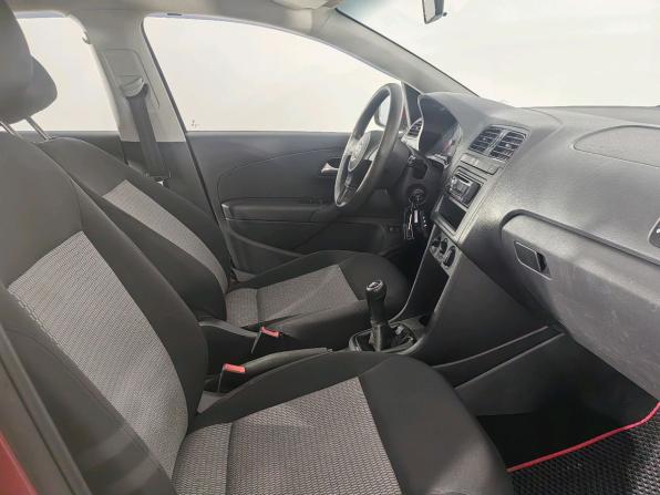 Volkswagen Polo V с пробегом 2011 года, цена 599 000 рублей, 103158 км, седан, Автокод Объявления