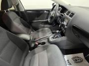 Volkswagen Jetta VI Курск  - изображение 25