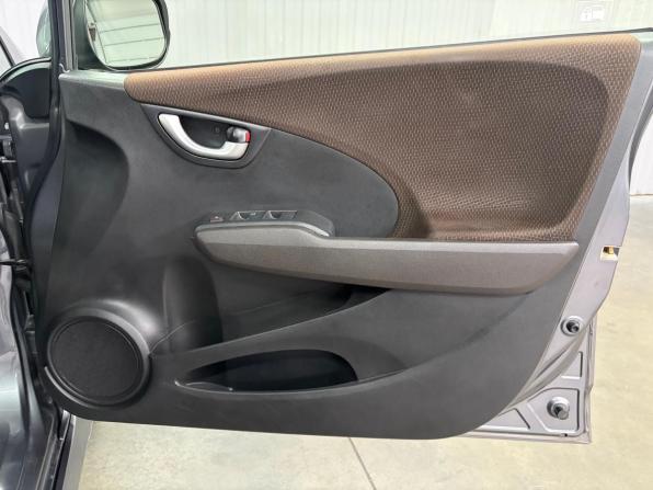 Honda Fit Shuttle I с пробегом 2012 года, цена 947 000 рублей, 229781 км, универсал, Автокод Объявления
