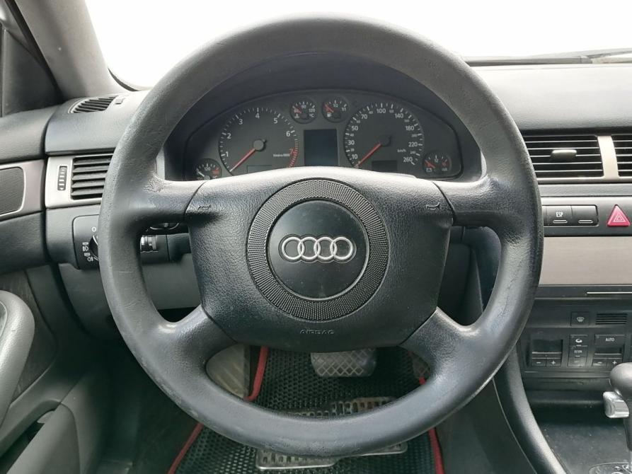 Audi A6 II (C5) Москва  - изображение 12