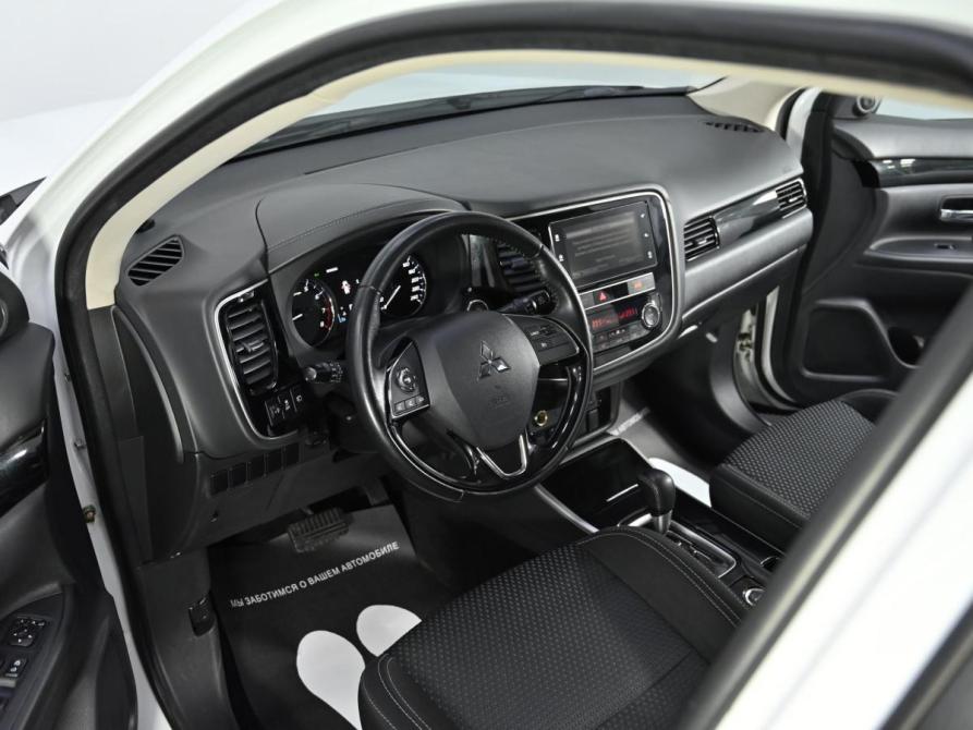 Mitsubishi Outlander III Рестайлинг 3 Москва  - изображение 7