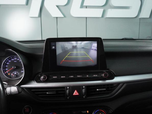 Kia Cerato IV Рестайлинг с пробегом 2022 года, цена 2 330 000 рублей, 79932 км, седан, Автокод Объявления