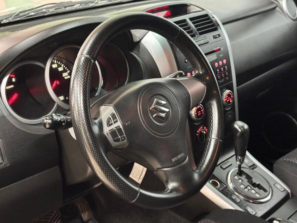 Suzuki Grand Vitara II с пробегом 2008 года, цена 650 000 рублей, 295698 км, внедорожник, Автокод Объявления