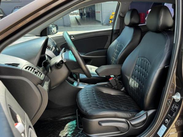 Hyundai Solaris I с пробегом 2014 года, цена 869 000 рублей, 195591 км, хэтчбек, Автокод Объявления