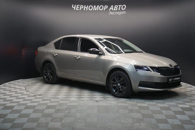 Skoda Octavia III (A7) Рестайлинг с пробегом 2019 года, цена 2 250 000 рублей, 196609 км, лифтбек, Автокод Объявления