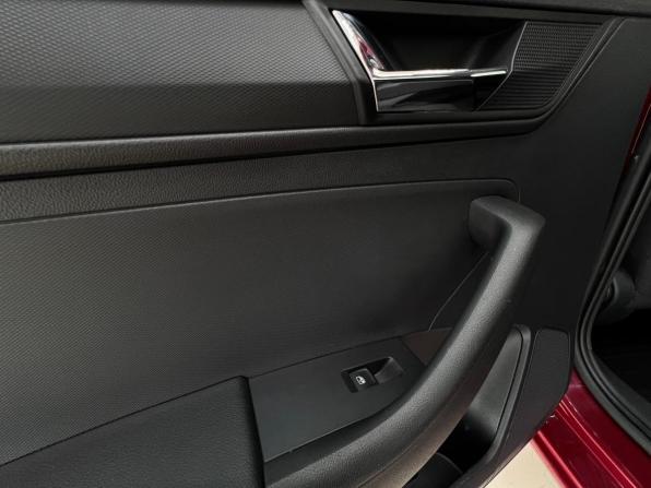 Skoda Rapid II с пробегом 2021 года, цена 1 745 000 рублей, 63273 км, лифтбек, Автокод Объявления