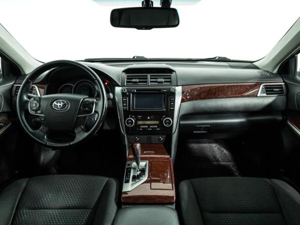 Toyota Camry VII (XV50) с пробегом 2013 года, цена 1 459 585 рублей, 197815 км, седан, Автокод Объявления