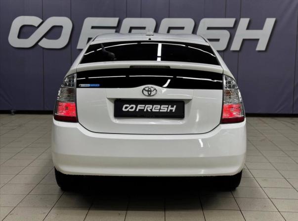 Toyota Prius II Рестайлинг (XW20) с пробегом 2010 года, цена 759 000 рублей, 291619 км, лифтбек, Автокод Объявления