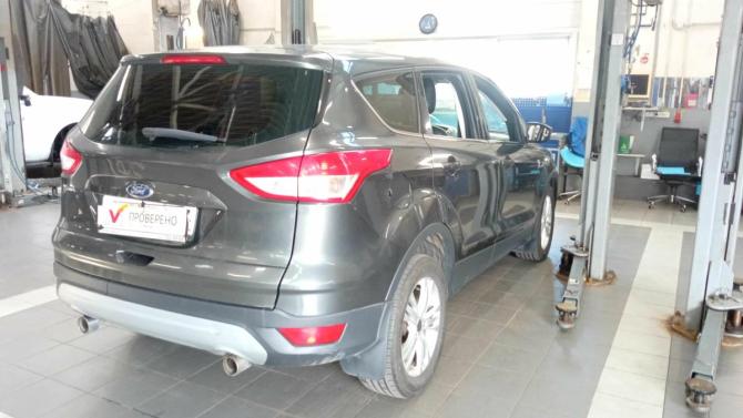 Ford Kuga II с пробегом 2015 года, цена 970 000 рублей, 260344 км, внедорожник, Автокод Объявления