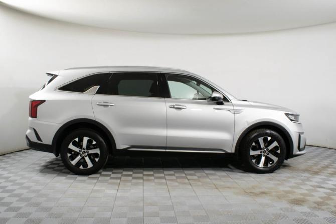 Kia Sorento IV с пробегом 2023 года, цена 3 997 000 рублей, 28386 км, внедорожник, Автокод Объявления