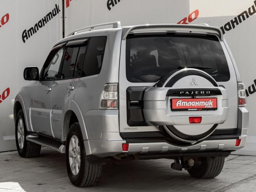 Mitsubishi Pajero IV Рестайлинг 1 Екатеринбург  - изображение 5