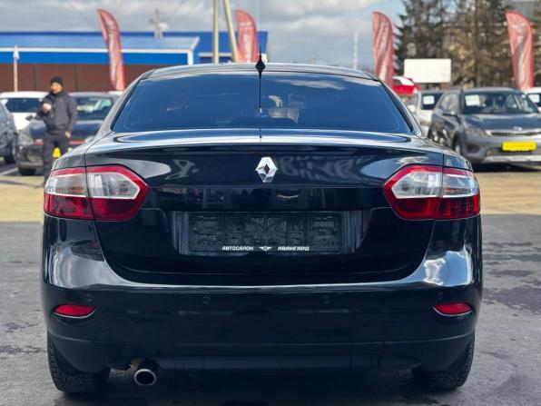 Renault Fluence I Рестайлинг с пробегом 2013 года, цена 650 000 рублей, 175226 км, седан, Автокод Объявления