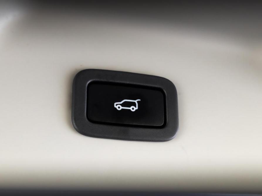 Land Rover Range Rover IV Рестайлинг Москва  - изображение 27