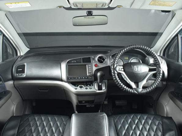 Honda Stream II Рестайлинг с пробегом 2010 года, цена 1 364 995 рублей, 170919 км, компактвэн, Автокод Объявления