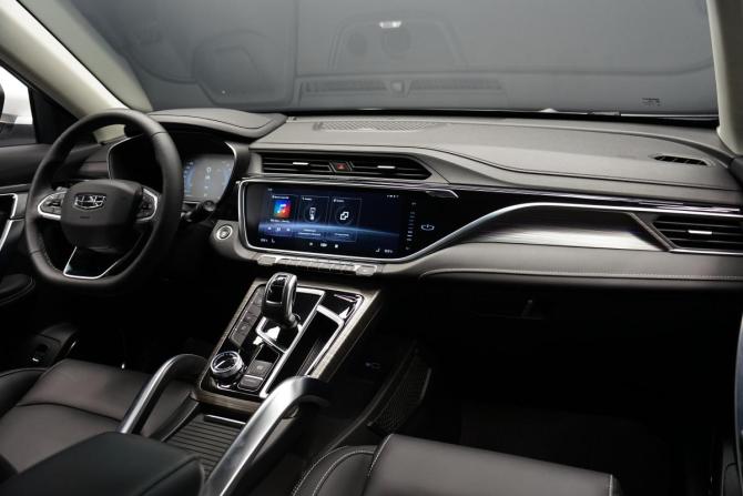 Geely Atlas Pro с пробегом 2022 года, цена 2 280 000 рублей, 44543 км, внедорожник, Автокод Объявления