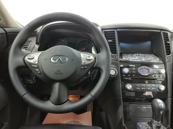 Infiniti FX II (S51) с пробегом 2010 года, цена 1 795 000 рублей, 212298 км, внедорожник, Автокод Объявления