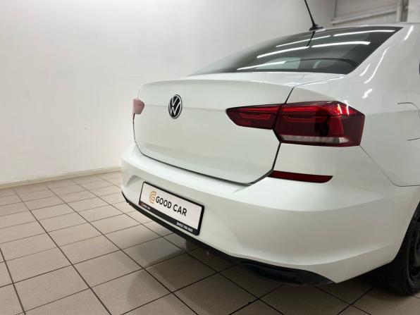 Volkswagen Polo VI с пробегом 2021 года, цена 960 000 рублей, 245678 км, лифтбек, Автокод Объявления