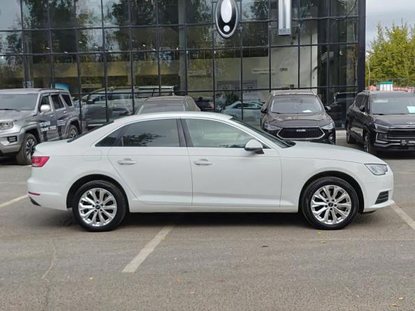 Audi A4 V (B9) с пробегом 2016 года, цена 1 720 000 рублей, 151600 км, седан, Автокод Объявления