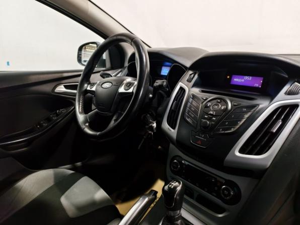 Ford Focus III с пробегом 2011 года, цена 690 000 рублей, 209814 км, седан, Автокод Объявления