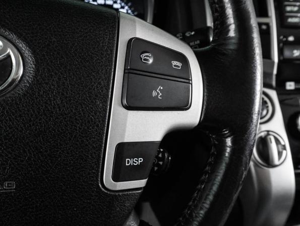 Toyota Land Cruiser 200 Series Рестайлинг 1 с пробегом 2015 года, цена 4 549 000 рублей, 247589 км, внедорожник, Автокод Объявления