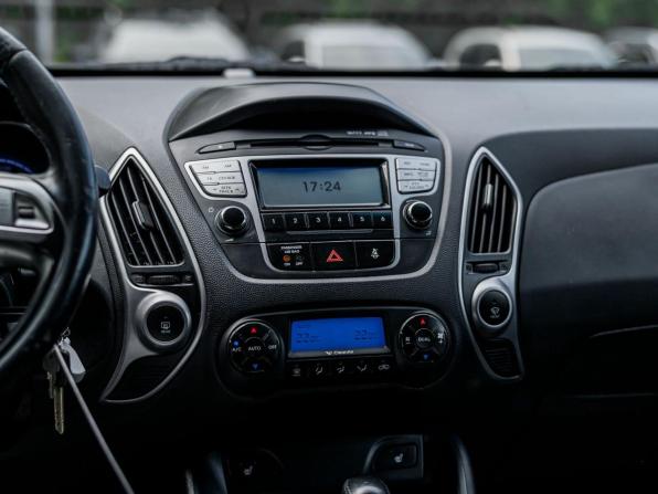 Hyundai ix35 I с пробегом 2011 года, цена 995 000 рублей, 207182 км, внедорожник, Автокод Объявления