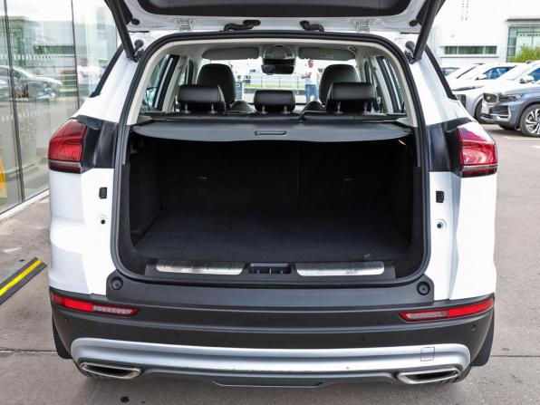 Geely Atlas Pro с пробегом 2024 года, цена 2 249 000 рублей, 38000 км, внедорожник, Автокод Объявления