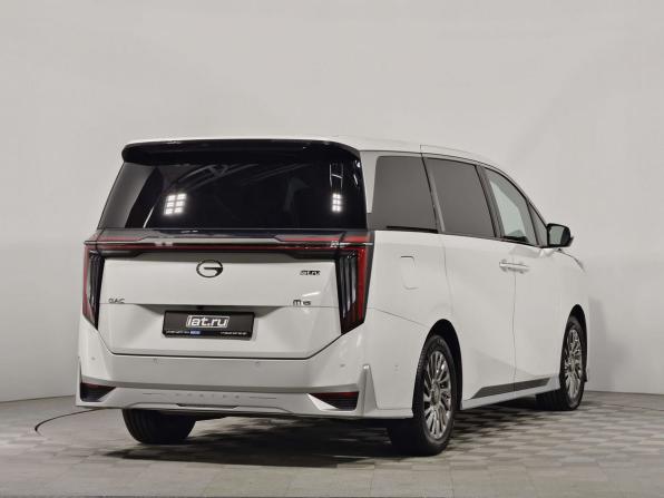 GAC M8 с пробегом 2024 года, цена 5 149 000 рублей, 7773 км, минивэн, Автокод Объявления