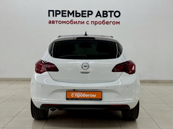 Opel Astra J с пробегом 2011 года, цена 615 000 рублей, 242486 км, хэтчбек, Автокод Объявления