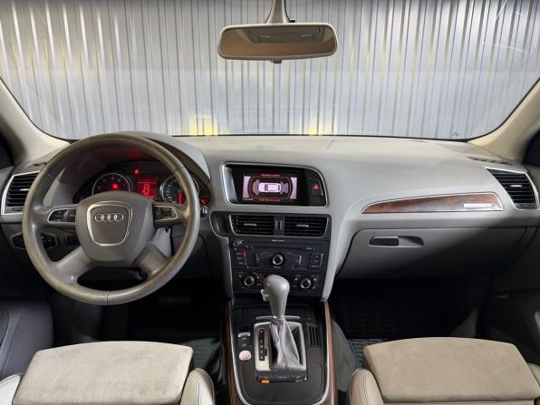 Audi Q5 I (8R) с пробегом 2009 года, цена 1 379 900 рублей, 228250 км, внедорожник, Автокод Объявления