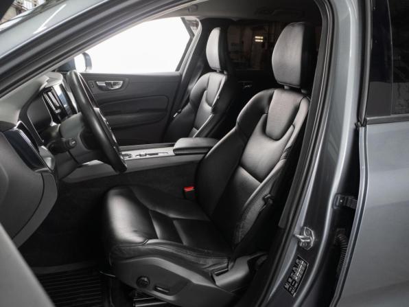 Volvo XC60 II с пробегом 2018 года, цена 3 949 000 рублей, 45225 км, внедорожник, Автокод Объявления