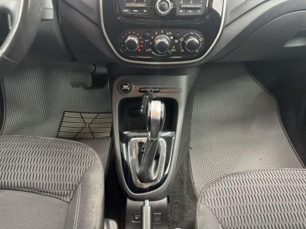 Renault Kaptur I с пробегом 2017 года, цена 1 380 000 рублей, 198061 км, внедорожник, Автокод Объявления