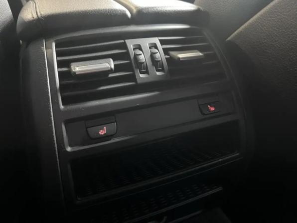 BMW 5 серии VI (F10/F11/F07) с пробегом 2011 года, цена 1 489 000 рублей, 365830 км, седан, Автокод Объявления