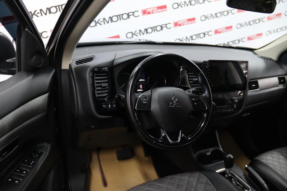Mitsubishi Outlander III Рестайлинг 2 Сургут  - изображение 7